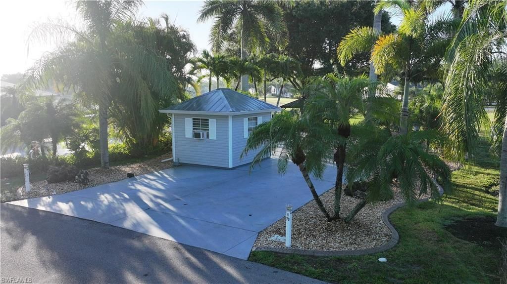 10030 Parkwood Dr , Fort Myers, FL 33905 Photo
