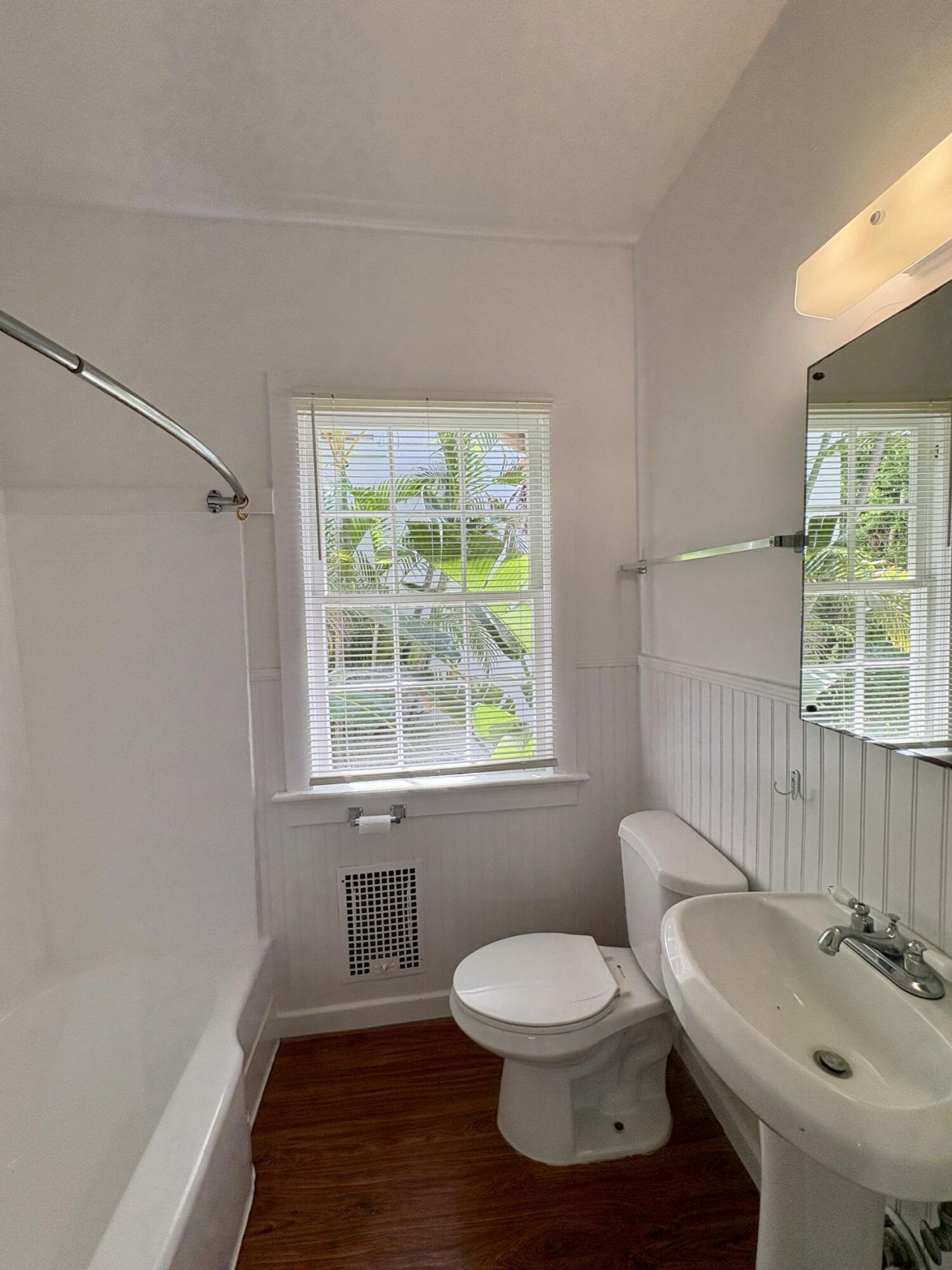 150 Australian Avenue, Unit Cottage, Palm Beach, FL 33480 Photo