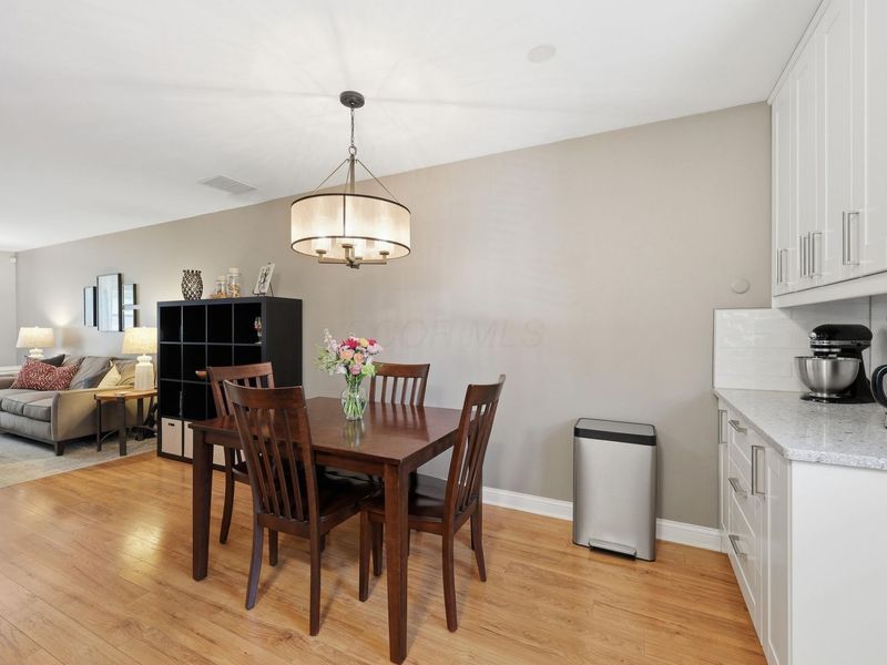 4792 Merrifield Place, Unit 41, Columbus, OH 43220 Photo 13