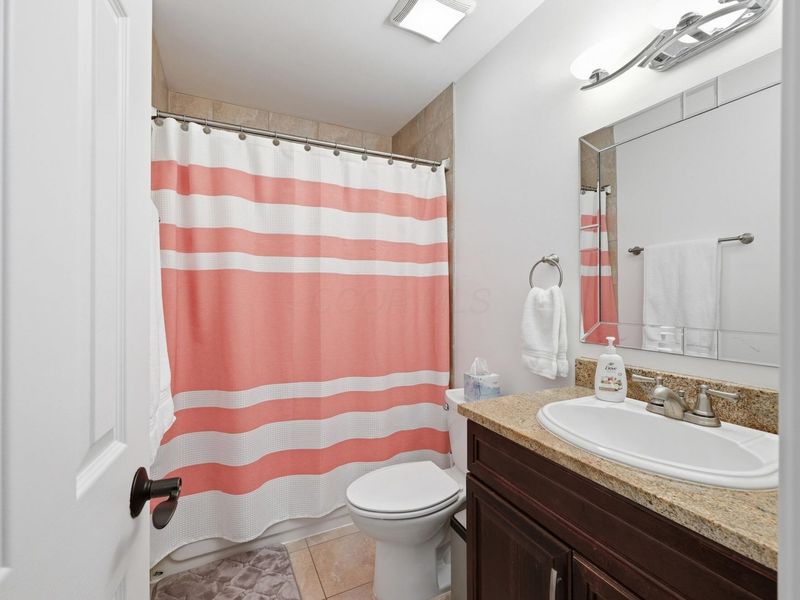 4792 Merrifield Place, Unit 41, Columbus, OH 43220 Photo 22