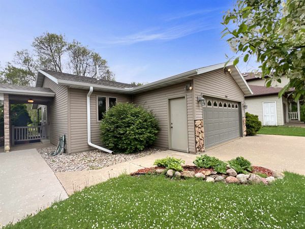 2802 S Felker Avenue, Marshfield, WI 54449