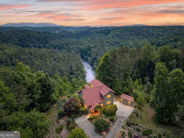 95 Scenic Way, Ellijay, GA 30540