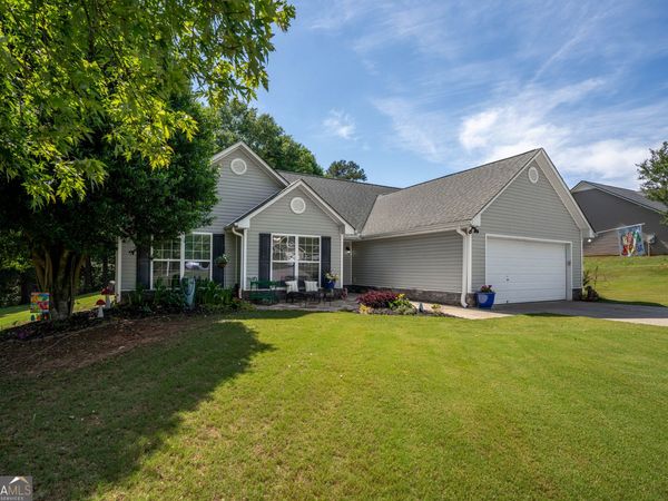 327 Tallassee Lane, Statham, GA 30666