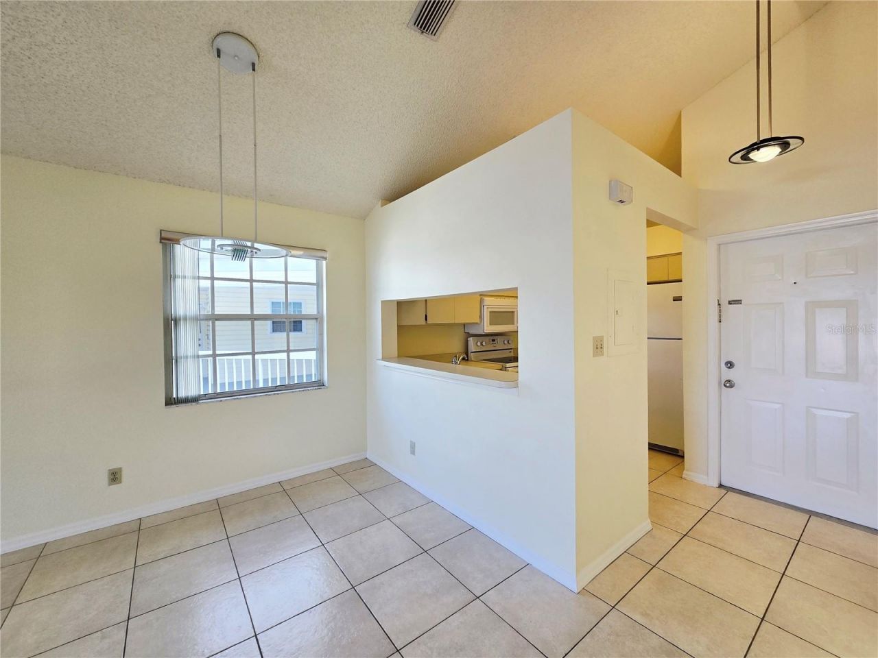 6802 Stones Throw Circle N, Unit 14206, Saint Petersburg, FL 33710 Photo