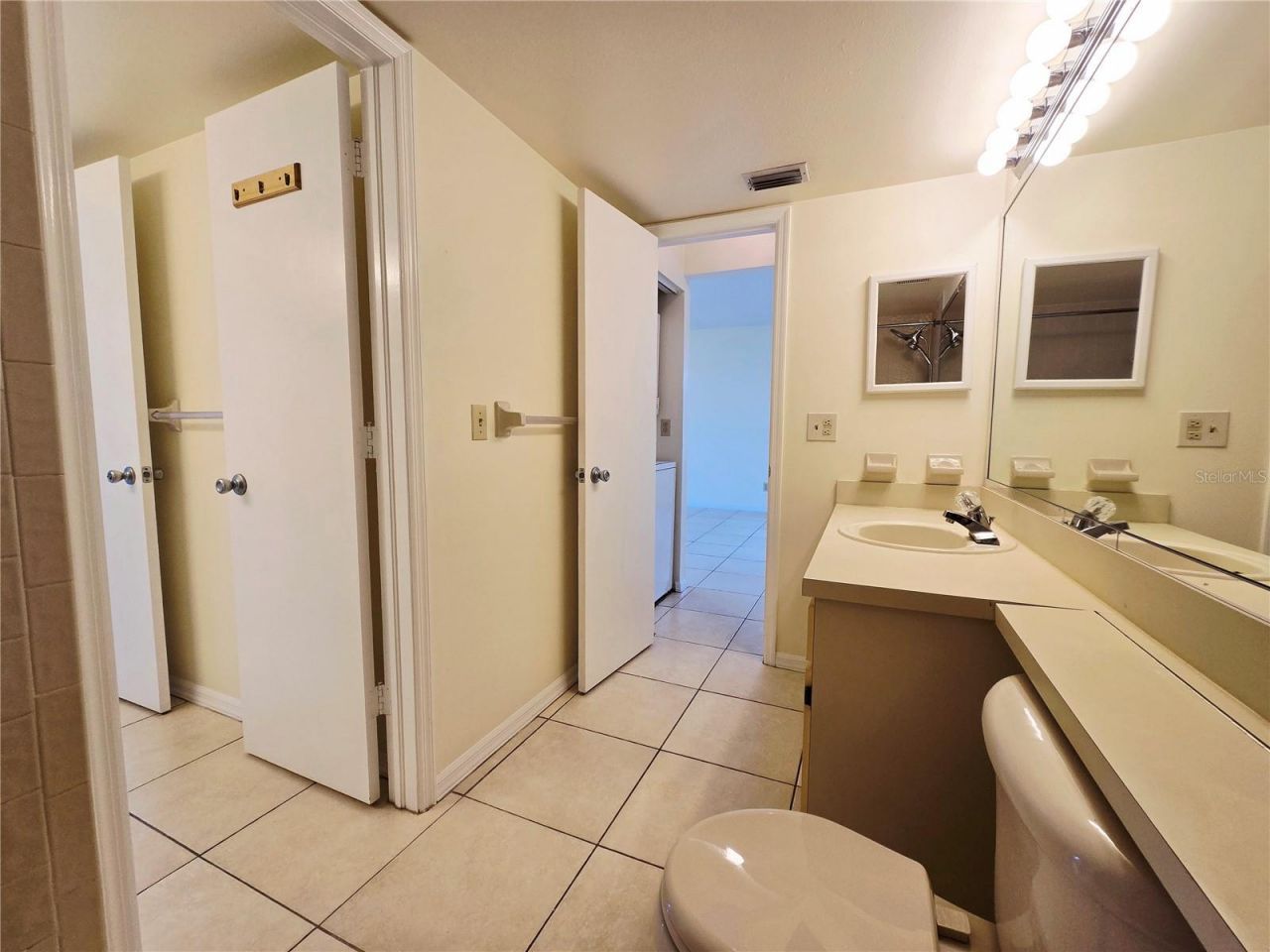 6802 Stones Throw Circle N, Unit 14206, Saint Petersburg, FL 33710 Photo