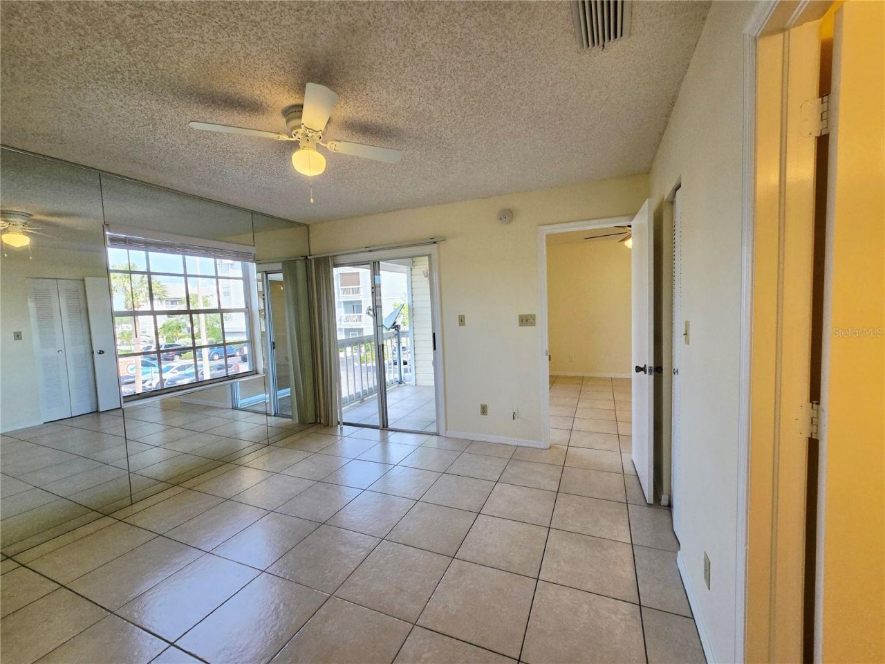 6802 Stones Throw Circle N, Unit 14206, Saint Petersburg, FL 33710 Photo