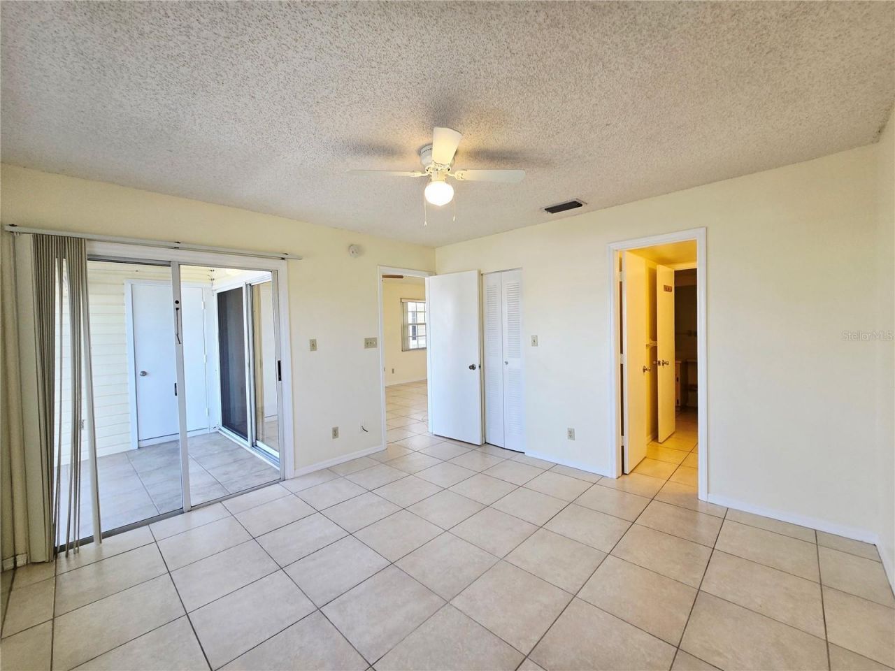 6802 Stones Throw Circle N, Unit 14206, Saint Petersburg, FL 33710 Photo
