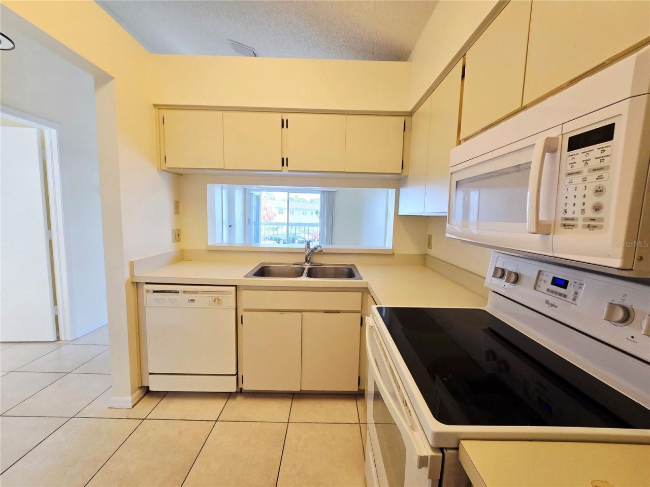 6802 Stones Throw Circle N, Unit 14206, Saint Petersburg, FL 33710 Photo