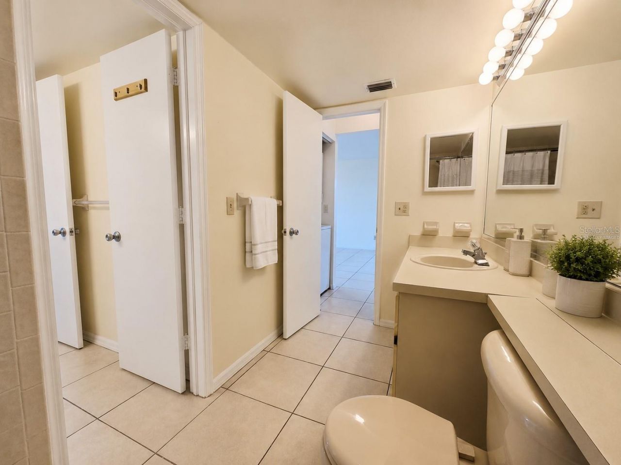 6802 Stones Throw Circle N, Unit 14206, Saint Petersburg, FL 33710 Photo