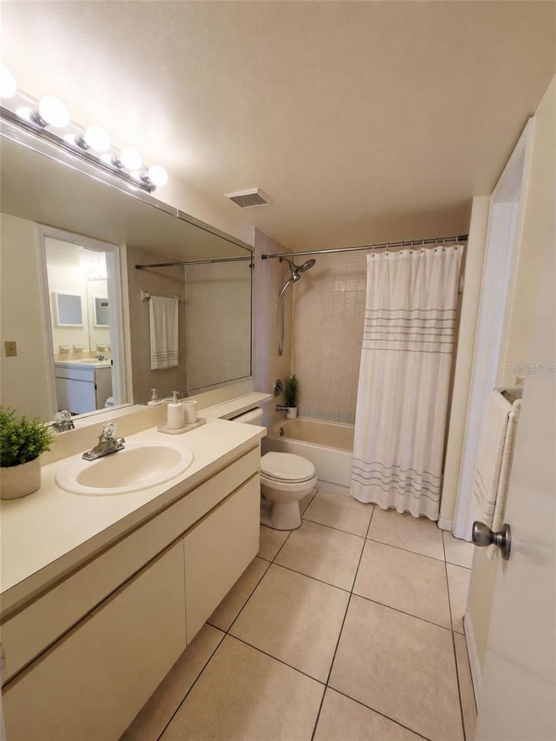 6802 Stones Throw Circle N, Unit 14206, Saint Petersburg, FL 33710 Photo