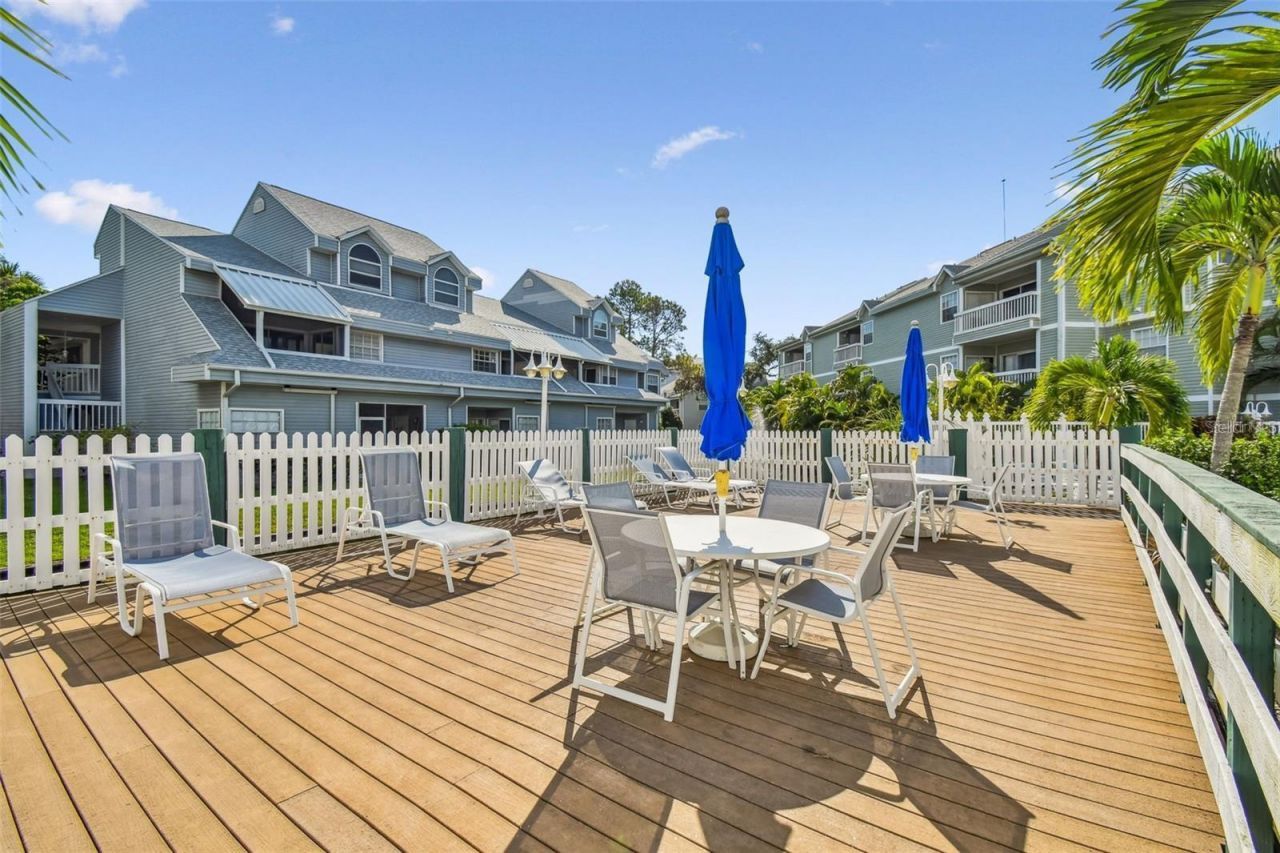 6802 Stones Throw Circle N, Unit 14206, Saint Petersburg, FL 33710 Photo