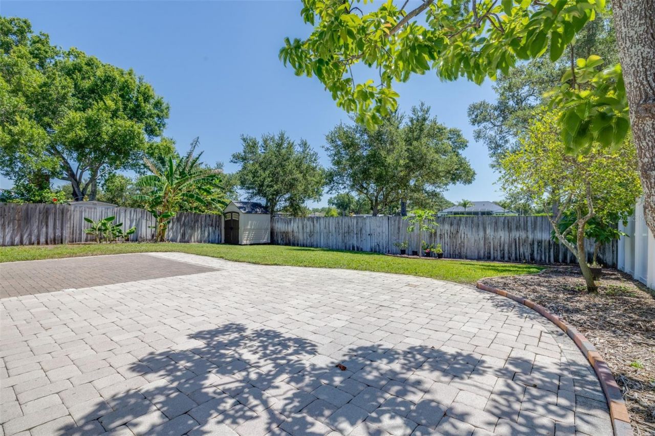 11147 Longhill Drive N, Pinellas Park, FL 33782 Photo