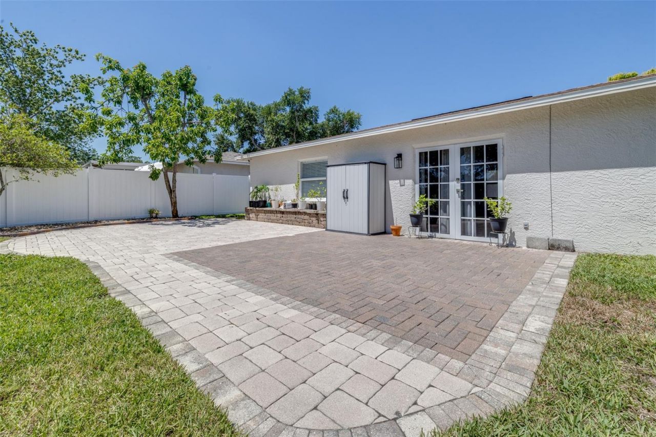 11147 Longhill Drive N, Pinellas Park, FL 33782 Photo