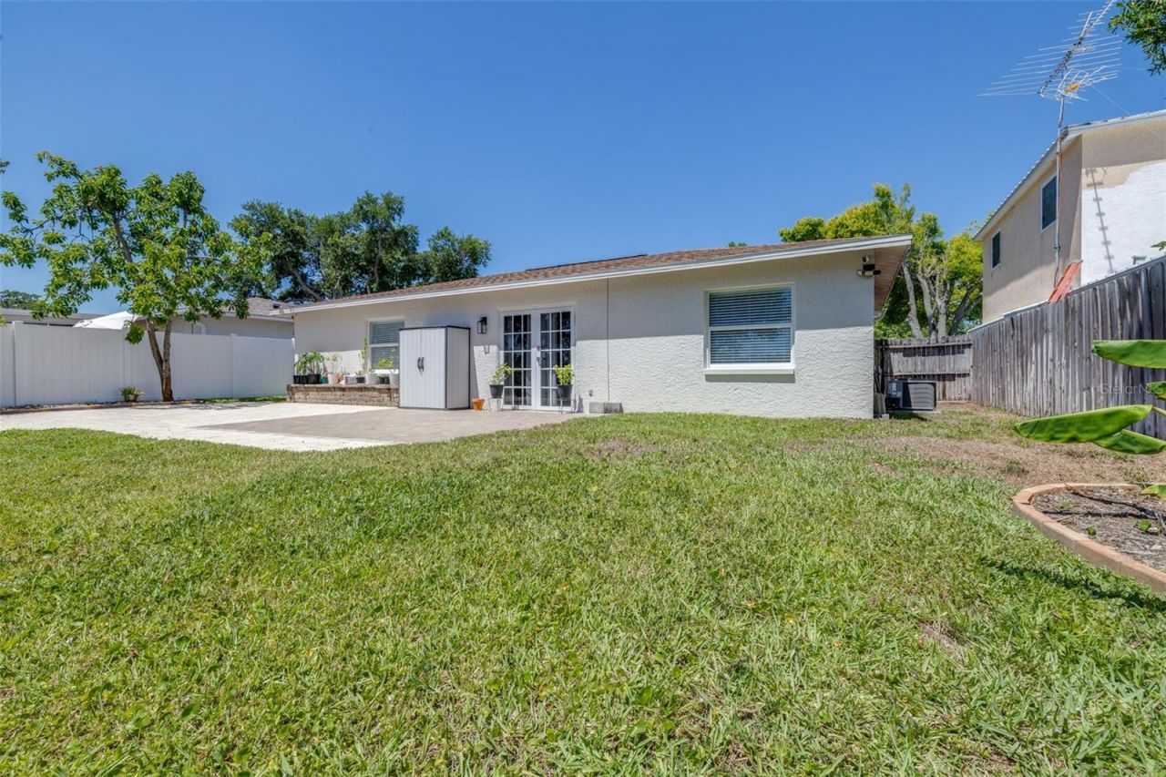 11147 Longhill Drive N, Pinellas Park, FL 33782 Photo