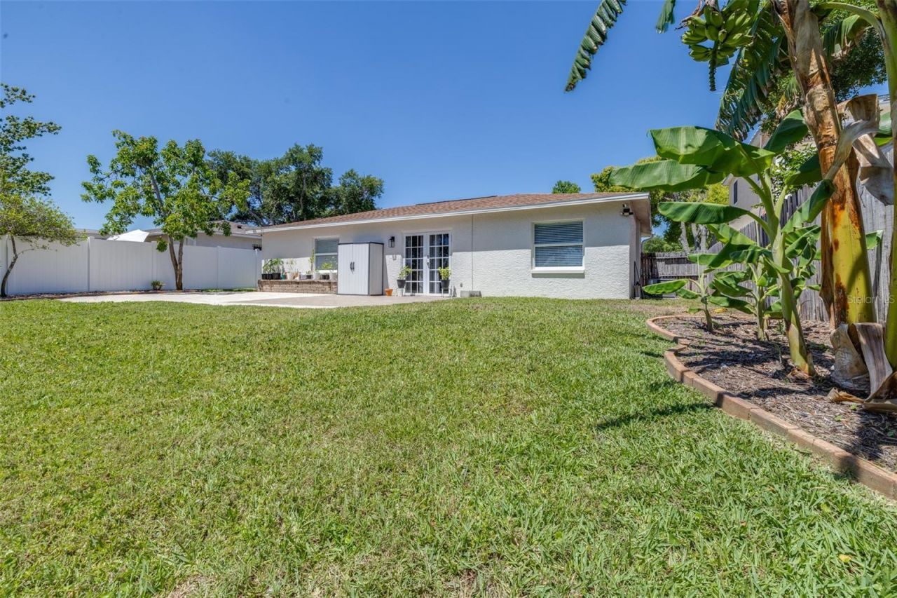 11147 Longhill Drive N, Pinellas Park, FL 33782 Photo