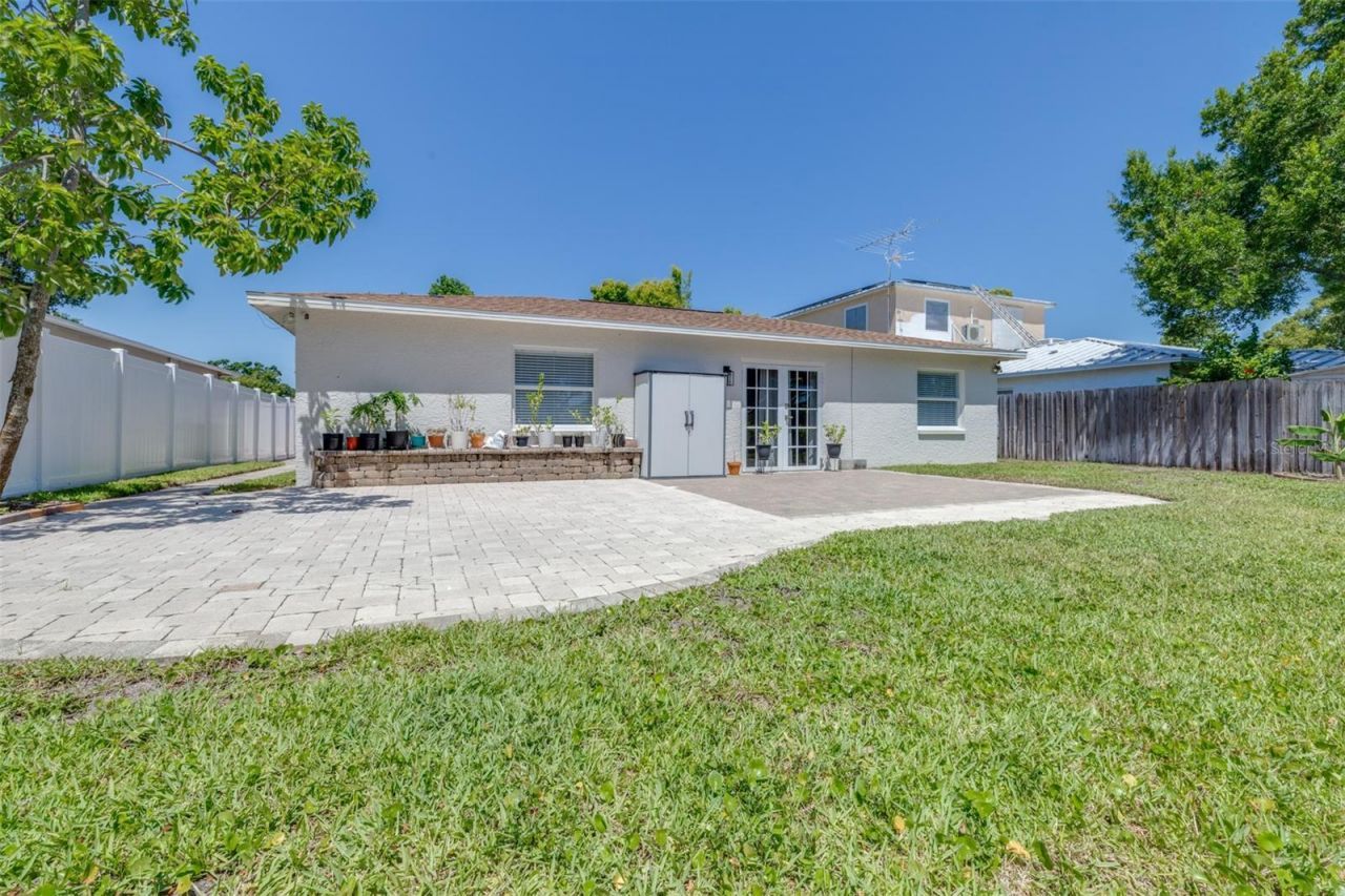 11147 Longhill Drive N, Pinellas Park, FL 33782 Photo