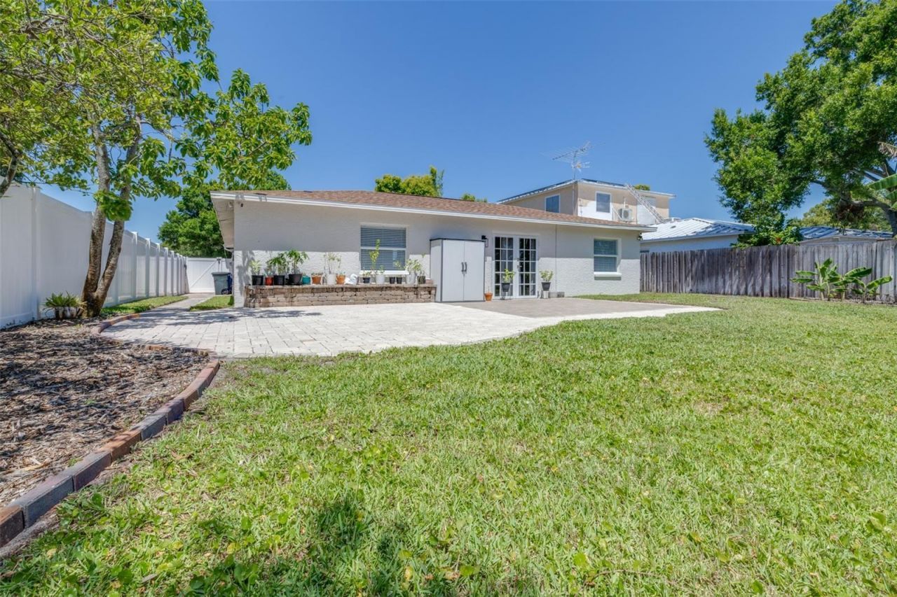 11147 Longhill Drive N, Pinellas Park, FL 33782 Photo
