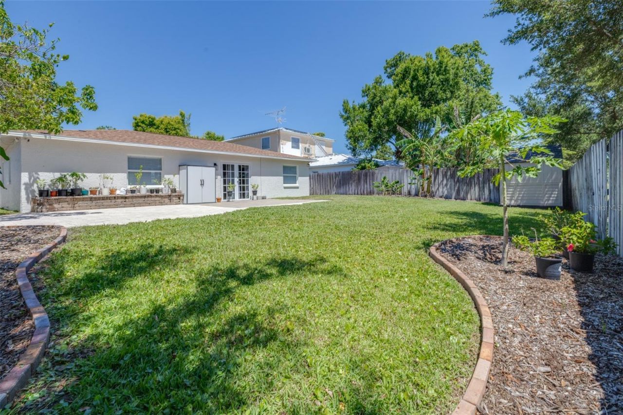 11147 Longhill Drive N, Pinellas Park, FL 33782 Photo