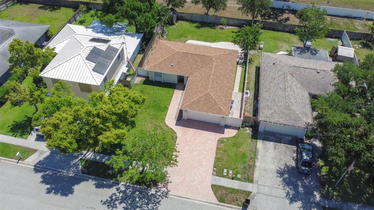 11147 Longhill Drive N, Pinellas Park, FL 33782 Photo
