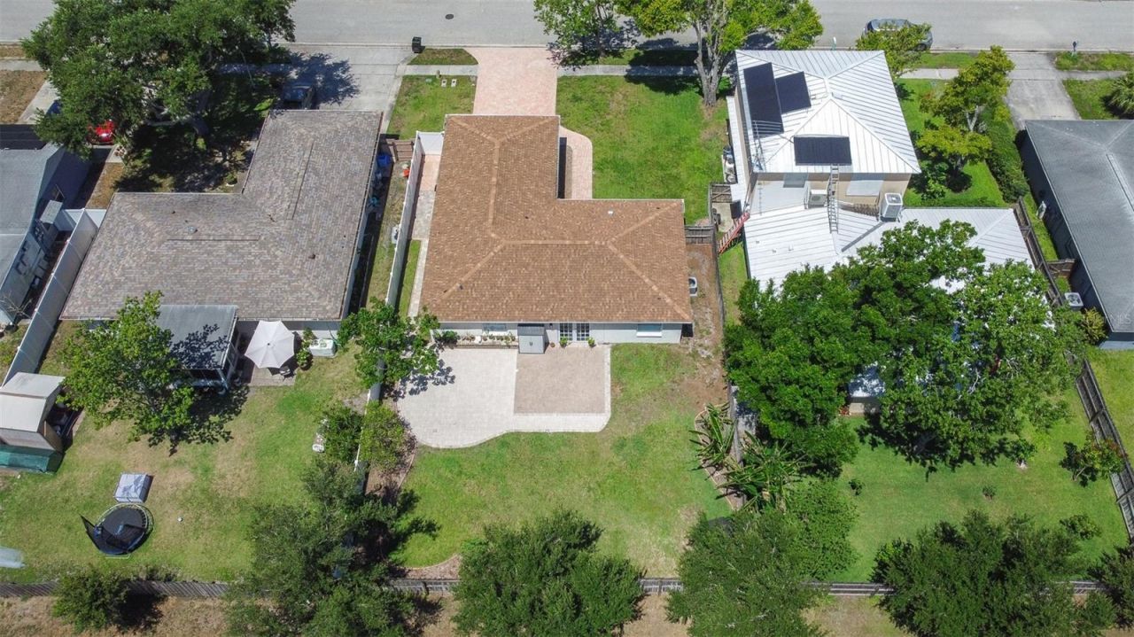 11147 Longhill Drive N, Pinellas Park, FL 33782 Photo