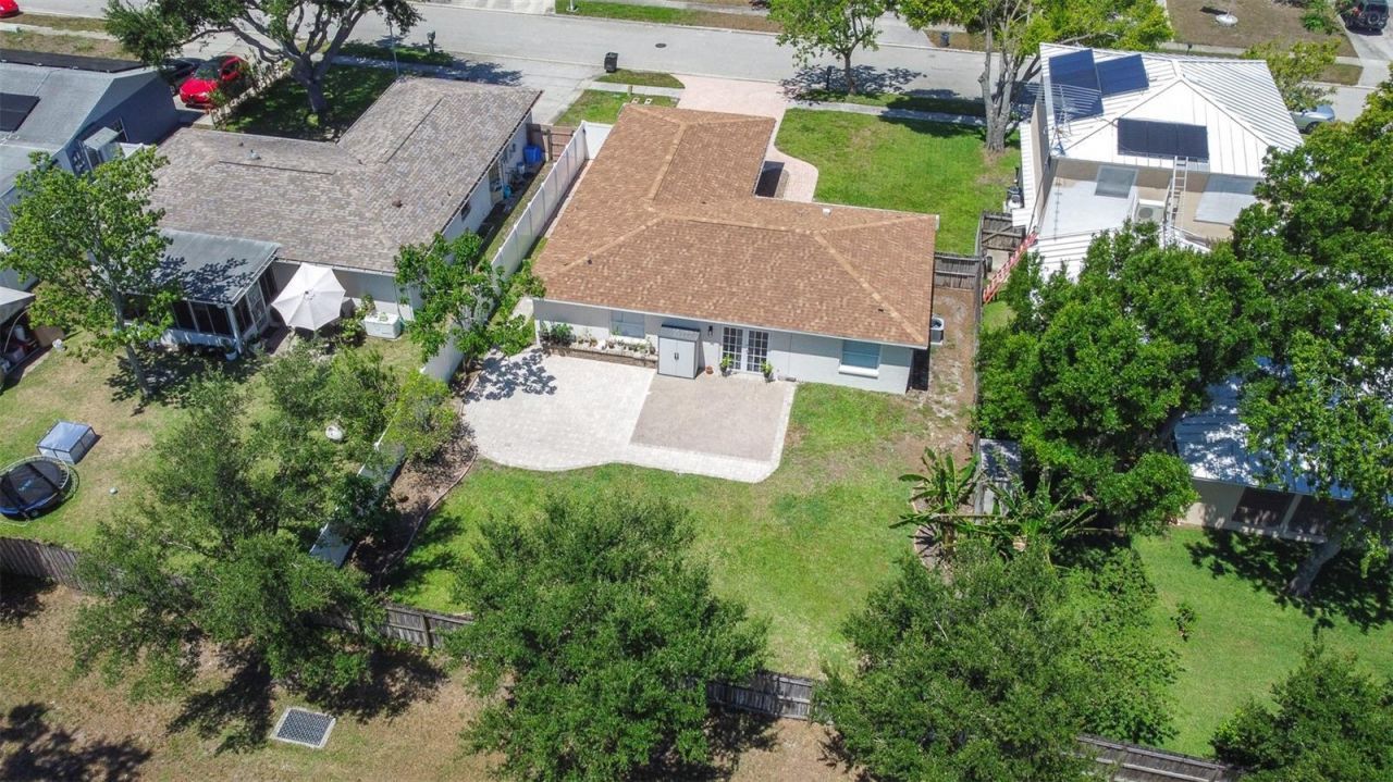 11147 Longhill Drive N, Pinellas Park, FL 33782 Photo