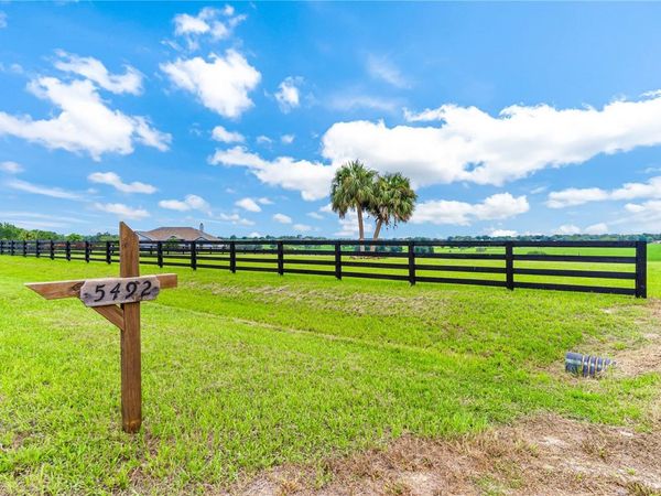 5492 NANTAHALA LANE , LADY LAKE, FL 32159