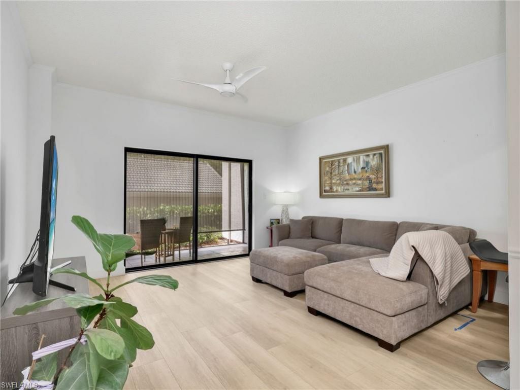 201 Arbor Lake Dr, Unit 2-107, Naples, FL 34110 Photo