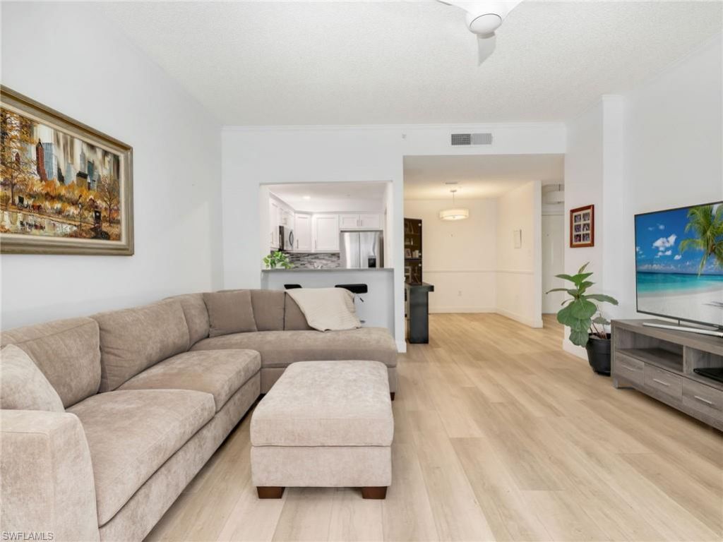 201 Arbor Lake Dr, Unit 2-107, Naples, FL 34110 Photo