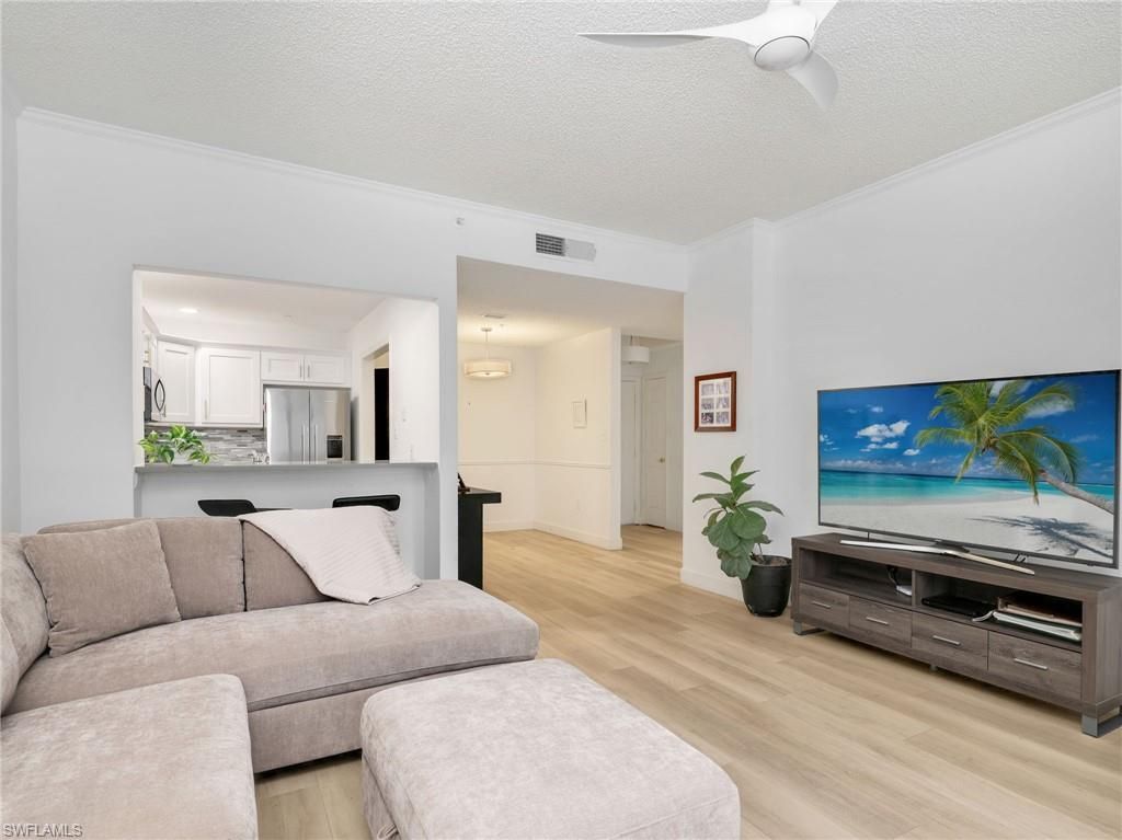 201 Arbor Lake Dr, Unit 2-107, Naples, FL 34110 Photo