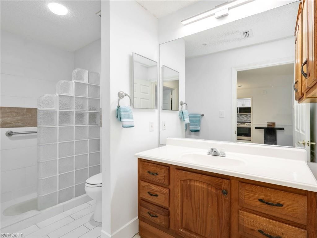 201 Arbor Lake Dr, Unit 2-107, Naples, FL 34110 Photo