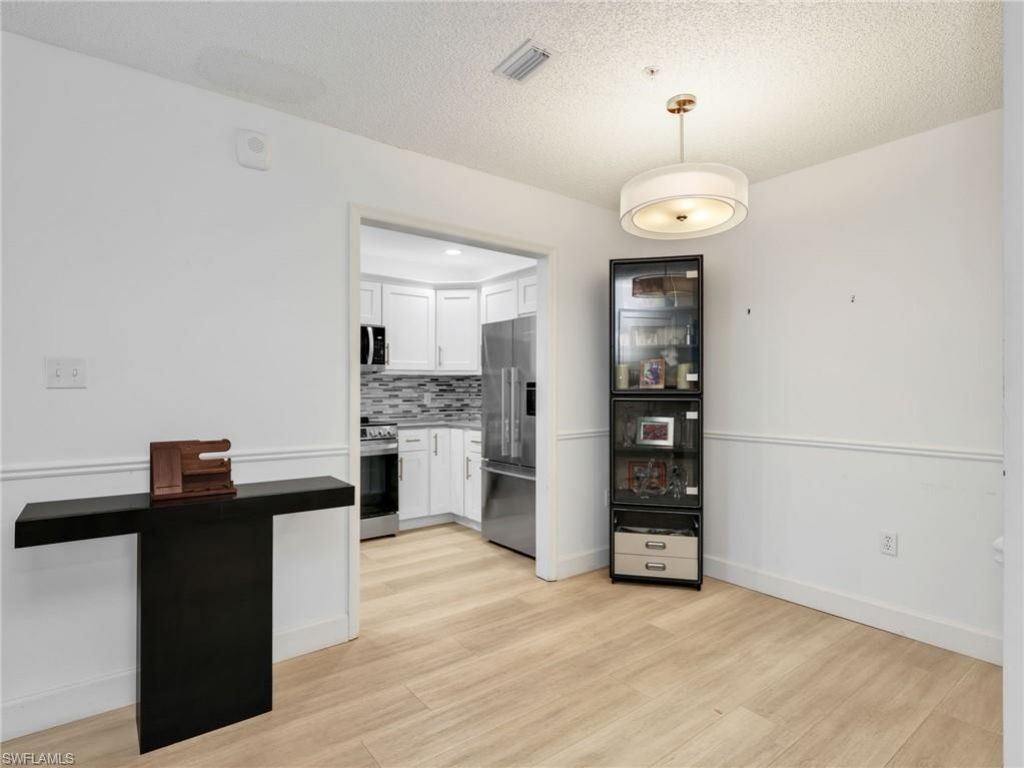 201 Arbor Lake Dr, Unit 2-107, Naples, FL 34110 Photo