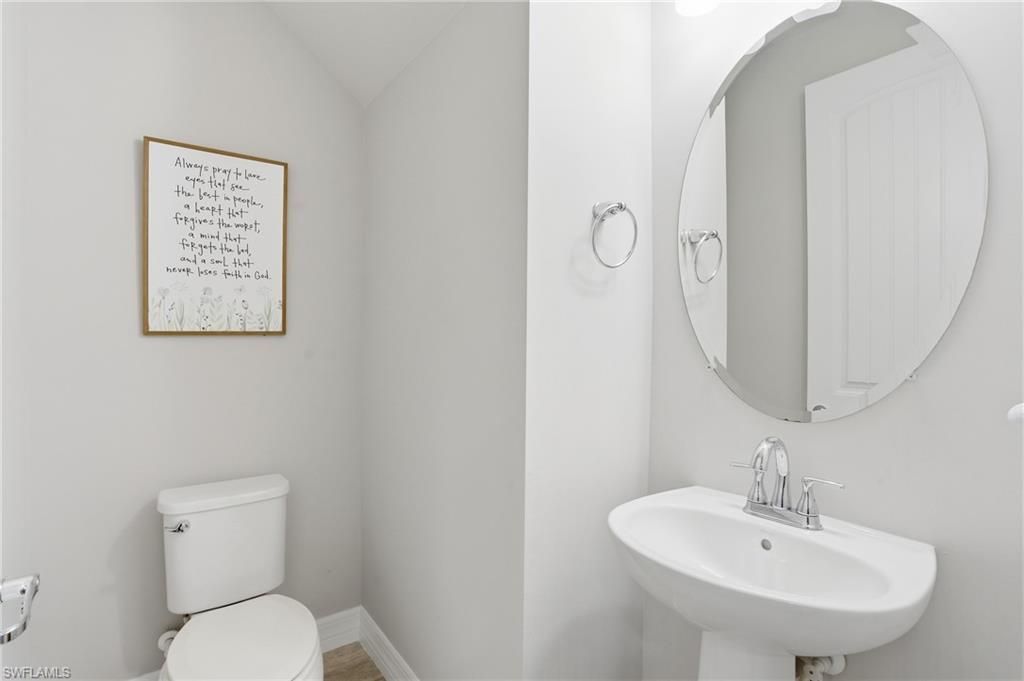 7195 Wilton Dr, Naples, FL 34109 Photo