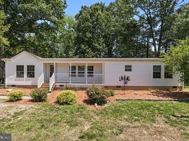 3301 STRATFORD STREET, COLONIAL BEACH, VA 22443