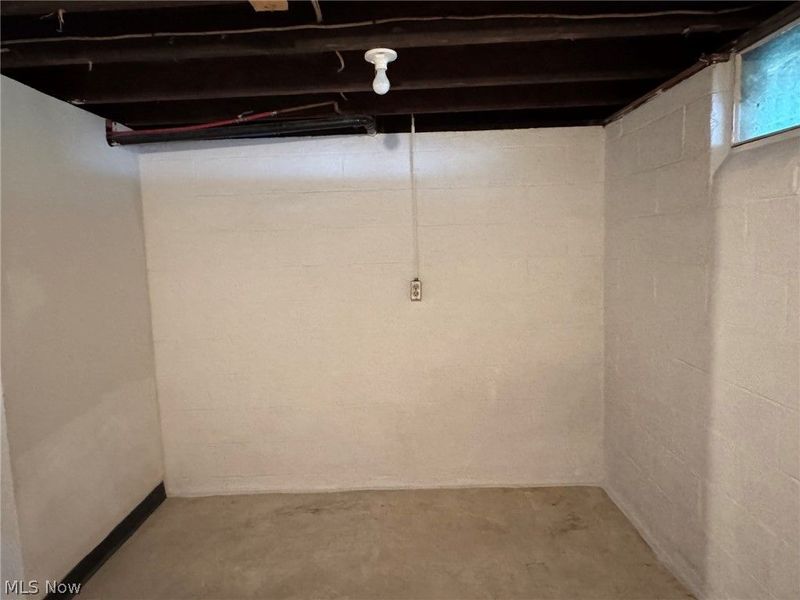2113 11th Street SW, Akron, OH 44314 Photo 34