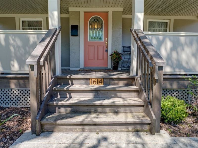 1614 Wyandotte Avenue, Lakewood, OH 44107 Photo 2