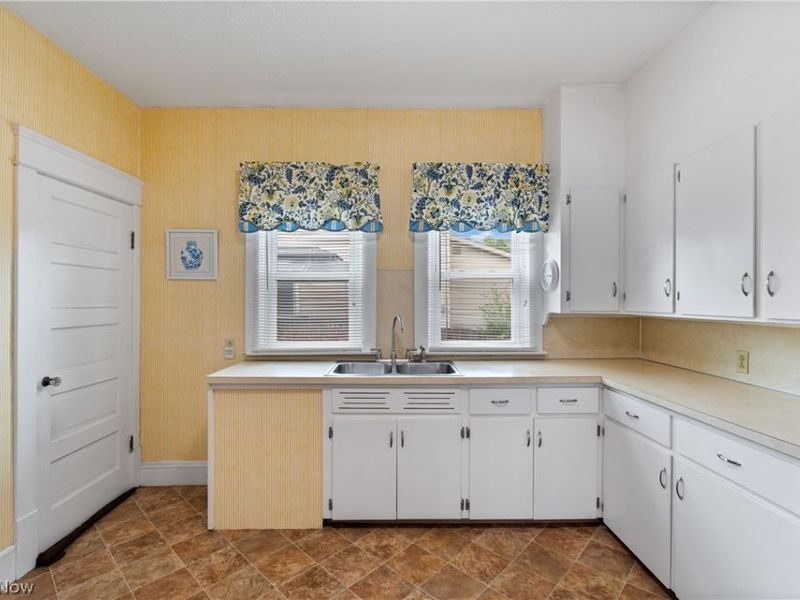 48 S Third Street , Rittman, OH 44270 Photo 12