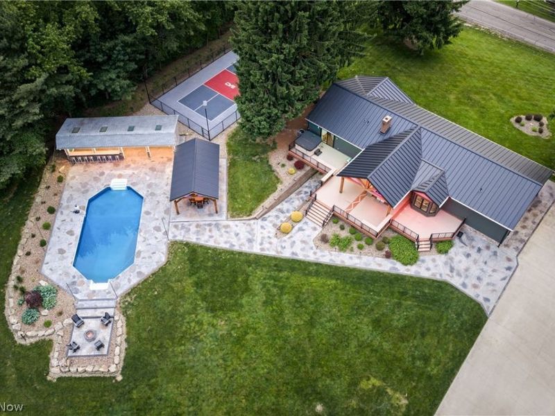 408 Center Road, New Franklin, OH 44319 Photo 7