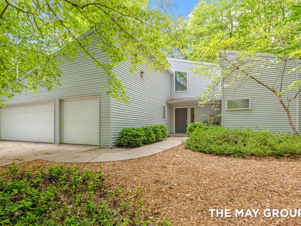 1655 Kitzbuhl Court SE, Grand Rapids, MI 49546