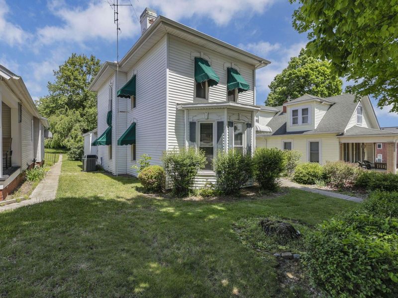 325 E Walnut Street , Lancaster, OH 43130 Photo 3