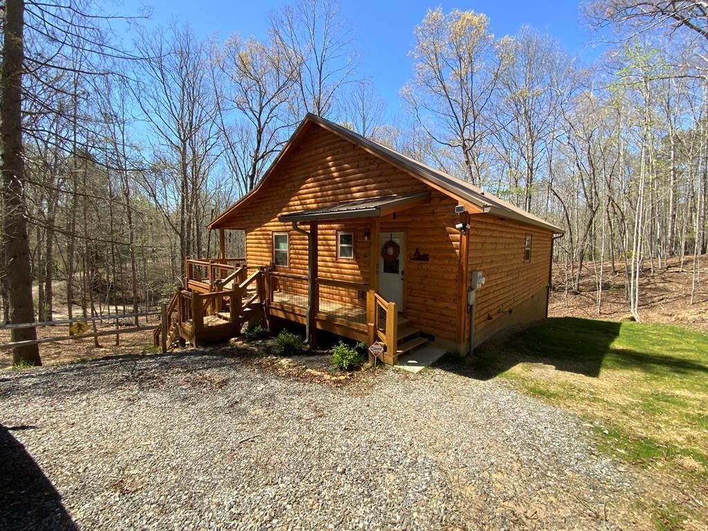 28 Copper Fox Corner, Murphy, NC 28906 Main Photo