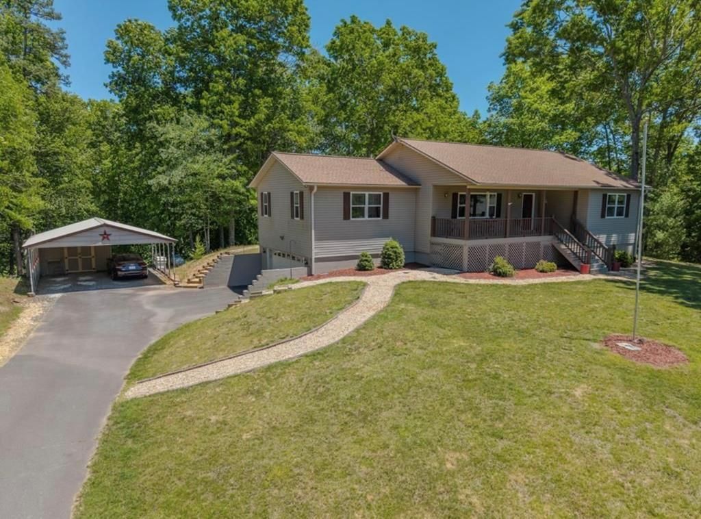 944 Wildcat Drive, Murphy, NC 28906 Main Photo