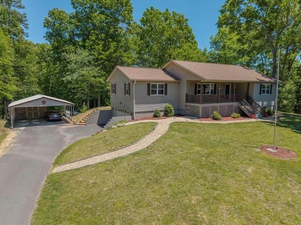 944 Wildcat Drive, Murphy, NC 28906