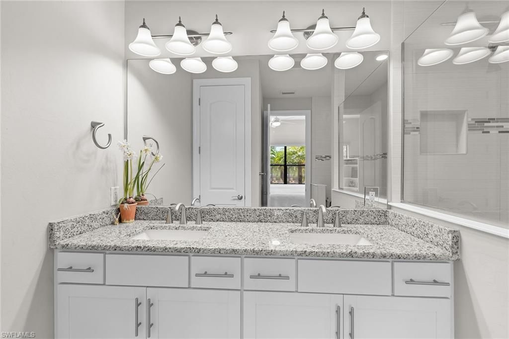 7253 Wilton Dr , Naples, FL 34109 Photo