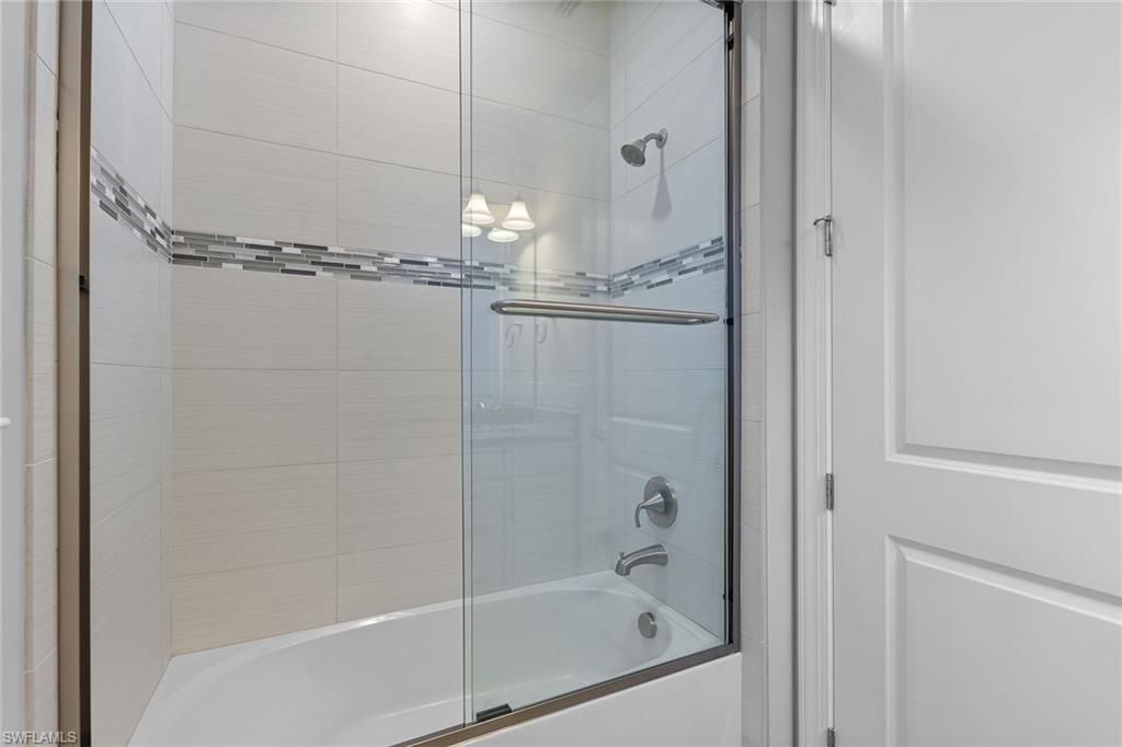 7253 Wilton Dr , Naples, FL 34109 Photo