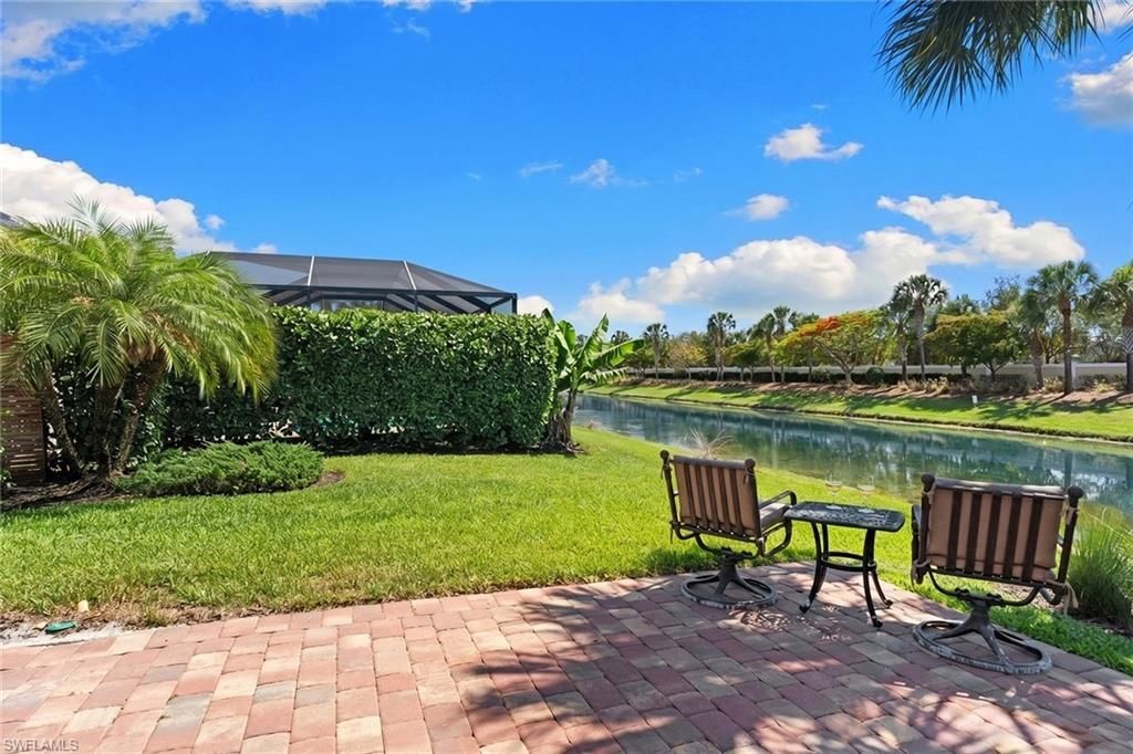 7253 Wilton Dr , Naples, FL 34109 Photo