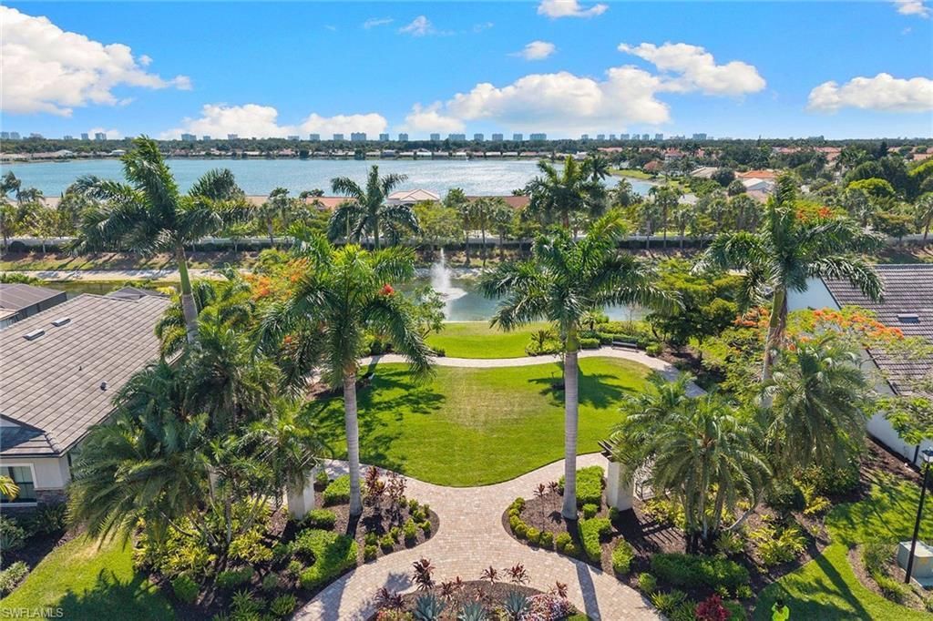 7253 Wilton Dr , Naples, FL 34109 Photo