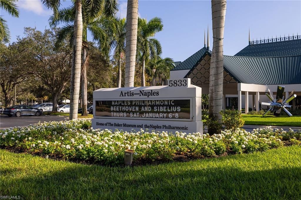 7253 Wilton Dr , Naples, FL 34109 Photo