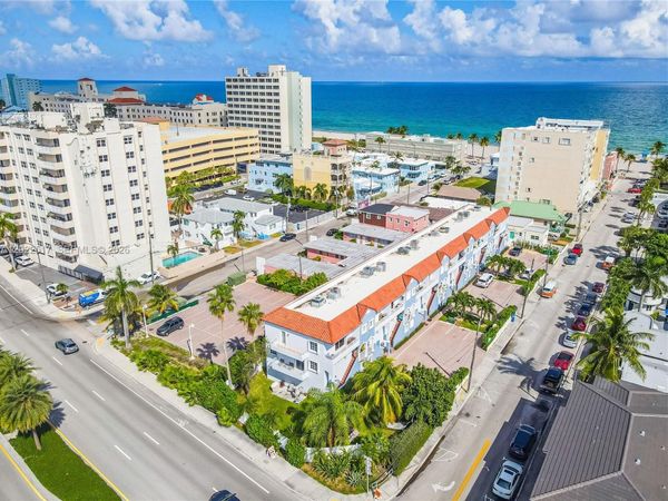 349 Virginia St , Unit 349, Hollywood, FL 33019