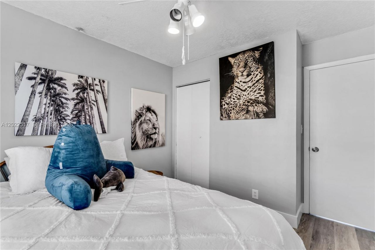 349 Virginia St , Unit 349, Hollywood, FL 33019 Photo