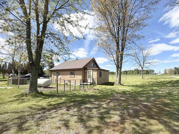 W6653 COUNTY ROAD Z, Pembine, WI 54156